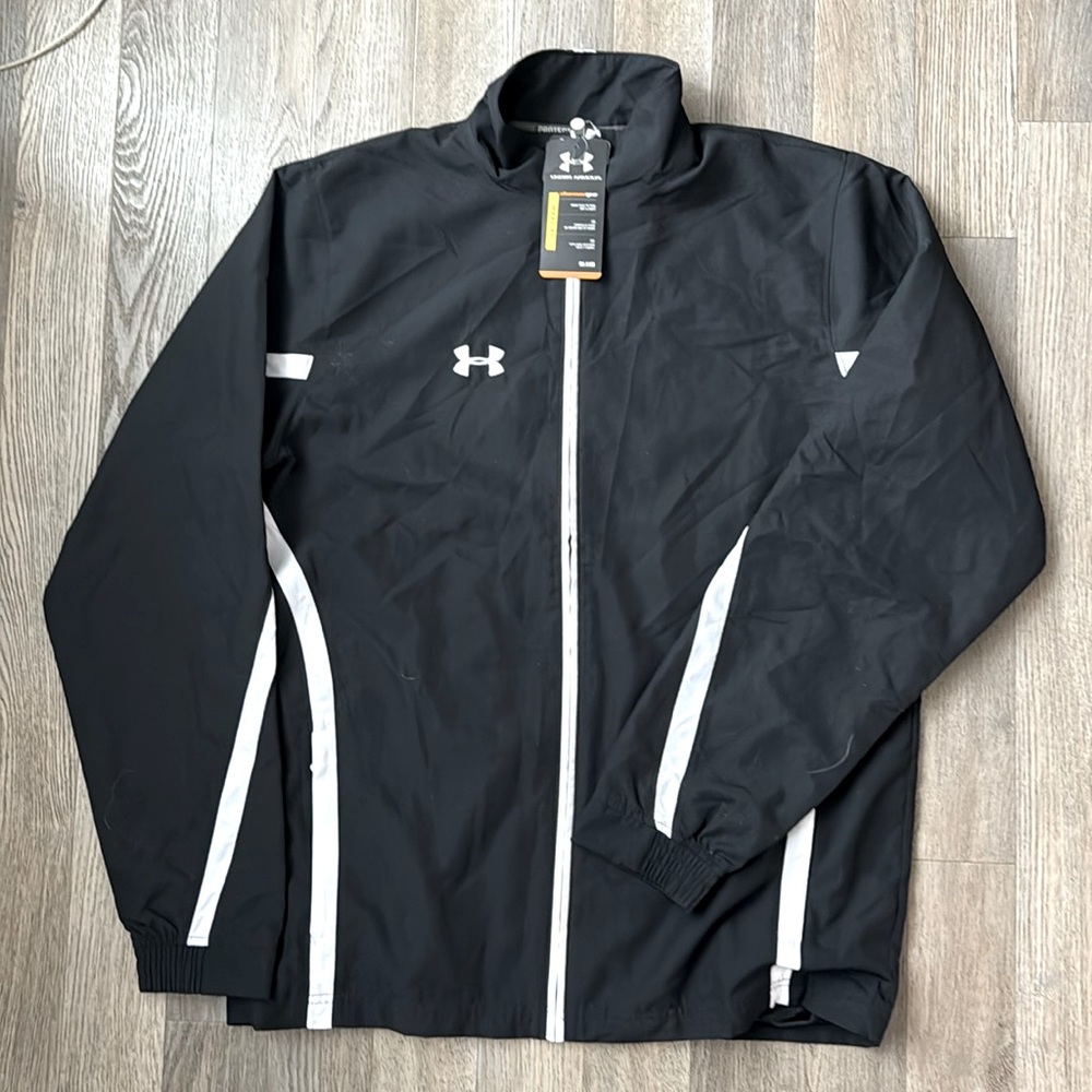 Black and White New Under Armour Warm Up Jacket Men’s Medium
